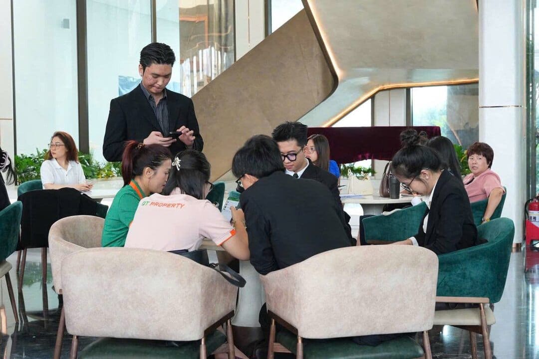 Tiến độ thi công dự án The Emerald Garden View khẩn trương để đảm bảo bàn giao đúng hạn