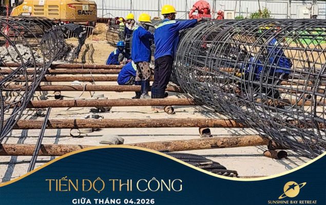 Công nhân trang bị đồ bảo hộ kỹ càng tại công trường Sunshine Bay Retreat