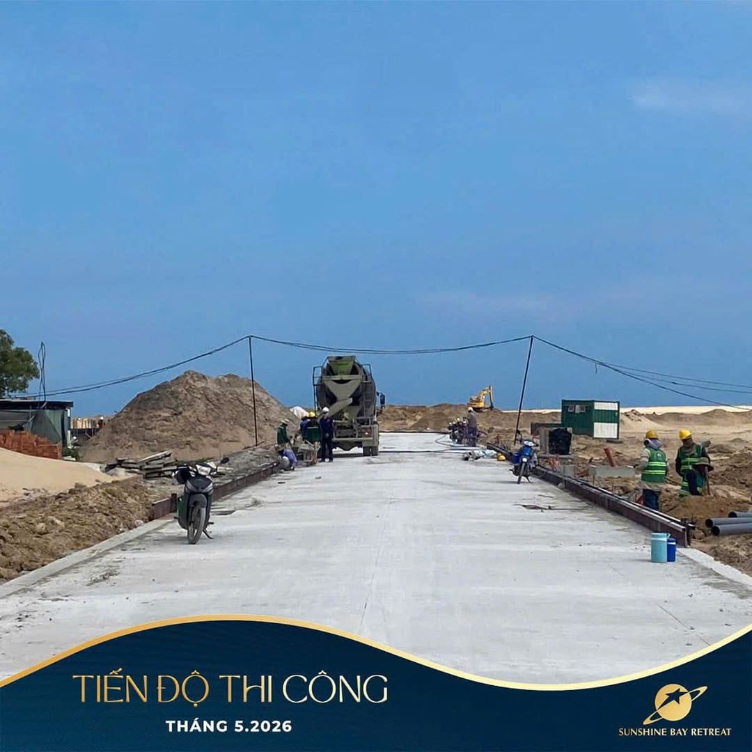 Đổ bê tông trục đường chính D1 tại Sunshine Bay Retreat