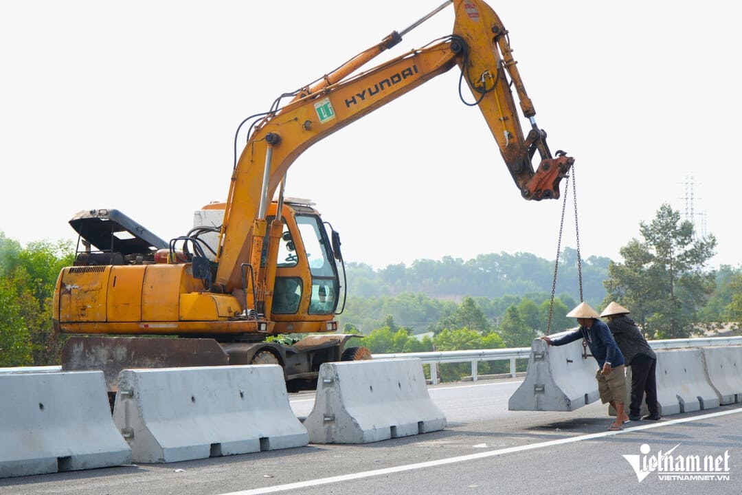 Một đoạn tuyến cao tốc đã hoàn thiện khang trang sạch đẹp